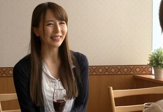 Vợ chán chồng, đắm say tình cũ đầy cám dỗ và dục vọng