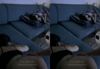 Phang cô nàng mông khủng trước mặt bạn thân đầy kích thích